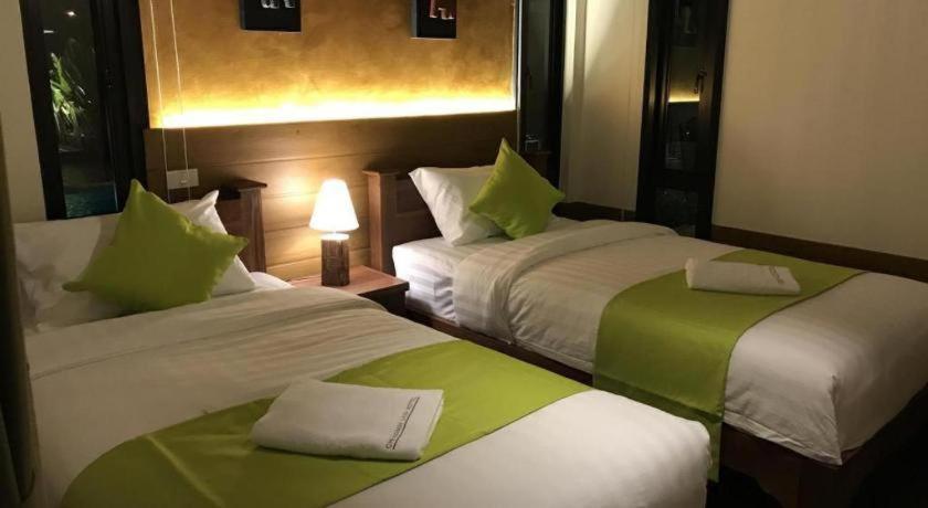 Lana Hotel Chiang Mai Extérieur photo