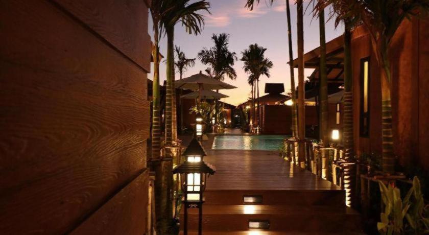 Lana Hotel Chiang Mai Extérieur photo